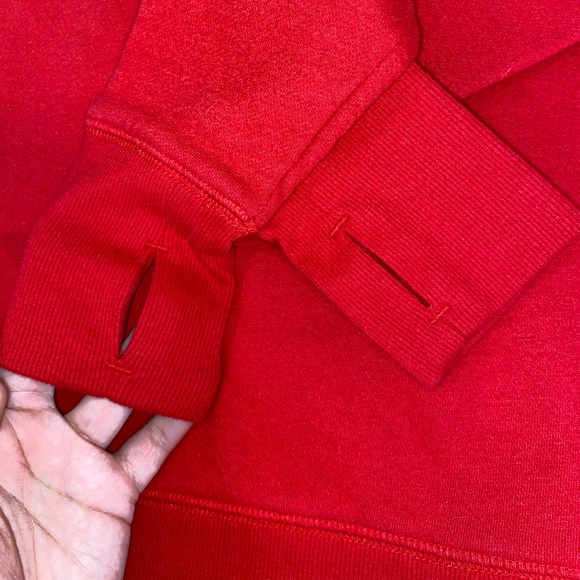 2 Sweaters - Picture 8 of 9